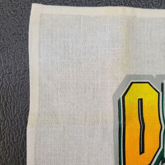 VTG 90s University of Oregon Ducks Basketball Fowl Towel Disney Donald 19x21" - Picture 2 of 6